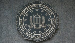 Incidente en la red de vigilancia del FBI: lecciones operativas para proteger plataformas de interceptación y datos sensibles