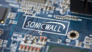SonicWall corrige tres vulnerabilidades críticas en SonicOS: parchear YA