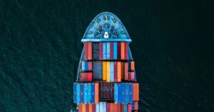 Docker Cloud Sandboxes: aislamiento microVM y la superficie de ataque que introduce